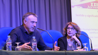 Javier Yanguas habla sobre cómo "viven" los enfermos de alzhéimer esta enfermedad y lo que hacen "para seguir siendo ellos