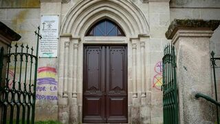 Pintadas a favor de la República en la iglesia de Maside (Ourense), catalogada po Patrimnio de la Xunta