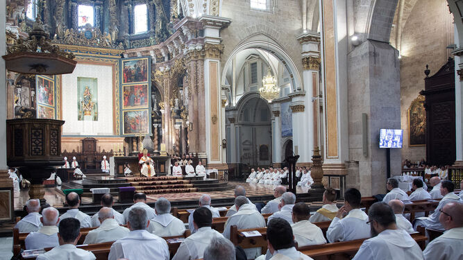 Misa Crismal en la catedral de Valencia