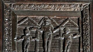 Crucifixión. Puerta de la iglesia de Santa Sabina, Roma (Italia), siglo V, talla en madera