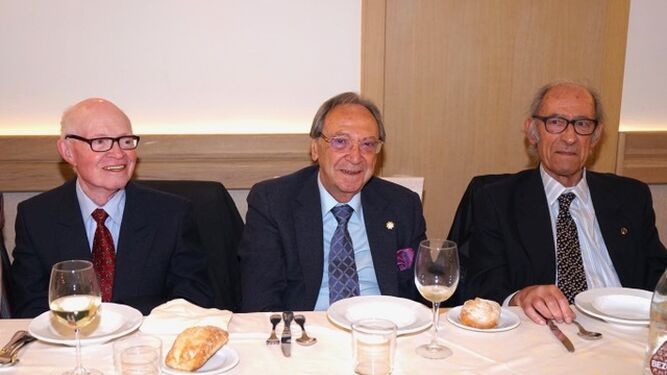 Premio para Antonio Aradillas