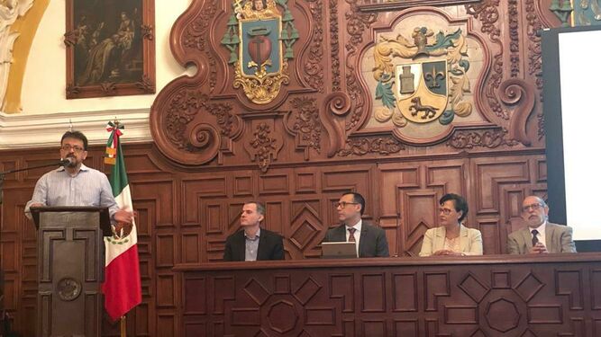 Conferencia final en Puebla
