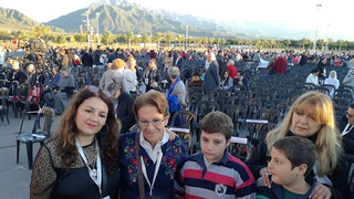 La sobrina de monseñor Angelelli y sus descendientes
