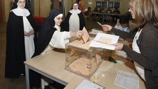 Monjas votando el 28-A