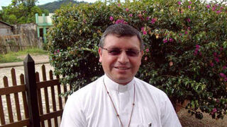 Mons. Walter Heras, nuevo  Administrador Apostólico para la Diócesis de Loja