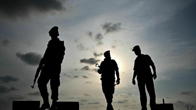 Soldados patrulla India