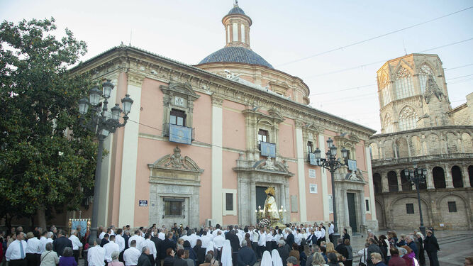 Rosario de la Aurora en Valencia