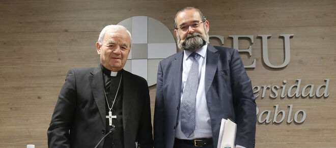 El Nuncio, Renzo Fratini, y el presidente de la ACdP, Bullón de Mendoza