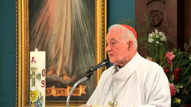 El cardenal Marc Ouellet celebra una Misa en la Asamblea del CELAM