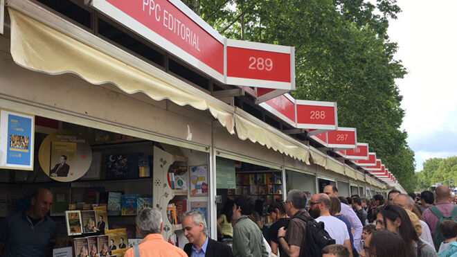 El stand de PPC en la Feria del Libro