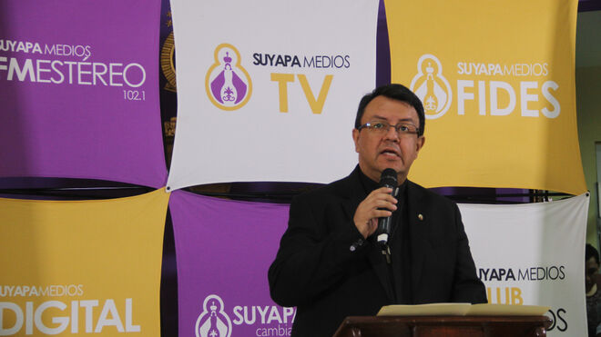El padre Juan Ángel López, portavoz de los obispos hondureños