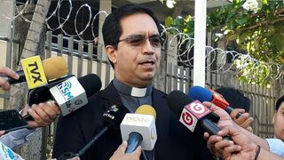 El arzobispo de San Salvador, José Luis Escobar