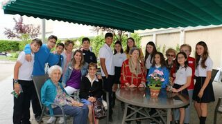 Gymkhana intergeneracional en la Residencia Nuestra Señora del Perpetuo Socorro