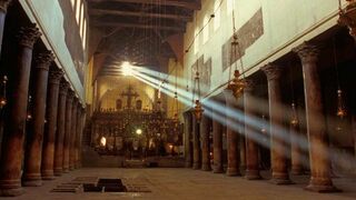 Interior de la Iglesia de la Natividad en Belén