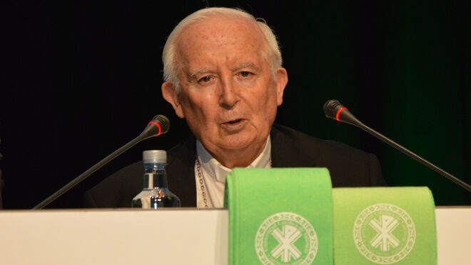 Cañizares anima a graduados universitarios a "estar al servicio de una civilización nueva"
