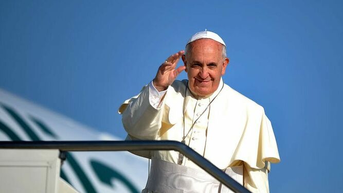 Francisco vuelve a África