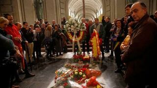 La tumba de Franco, en su ubicación actual en la basílica del Valle de los Caídos