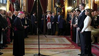 Fratini ante los reyes de España en 2018