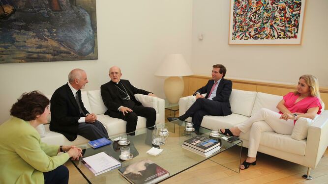 Encuentro con el alcalde de Marid, José Luis Martínez Almeida