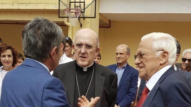 Revilla, Osoro y el Padre Ángel