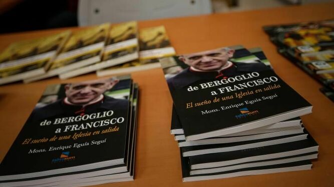 Una exposición que ahonda en el Francisco más humano