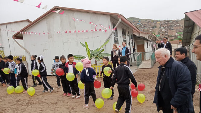 Cañizares en el colegio Santo Tomás de Villanueva, en Lima