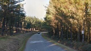 Un cura de Xermade (Lugo) invocará a Dios para que le arreglen la carretera