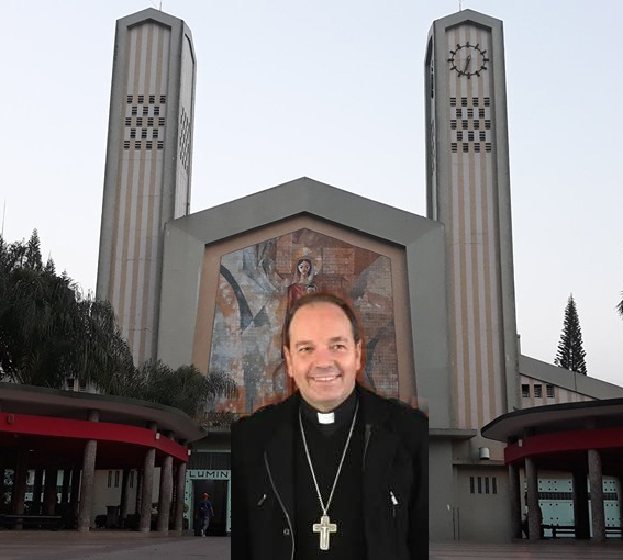 Ekizalde en Catedral de Babahoyo