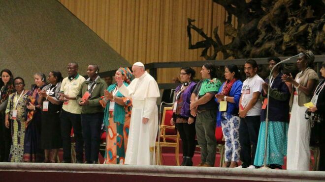 Francisco, con los Movimientos Populares