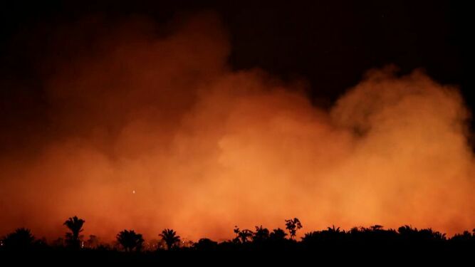 Prosiguen los incendios en la Amazonía