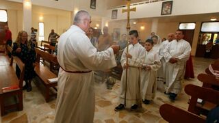 Misa en una iglesia caldea en Iraq