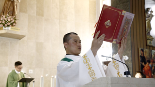 Los chinos católicos valencianos consolidan su "parroquia personal"