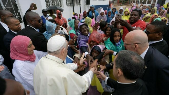 El Papa parte rumbo a Madagascar