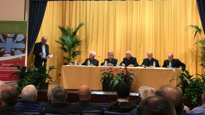 Monseñor Barrio, en la inauguración de las jornadas sacerdotales de Poio