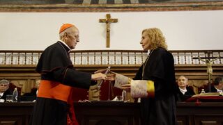 Mirian Cortés toma posesión como rectora de la UPSA