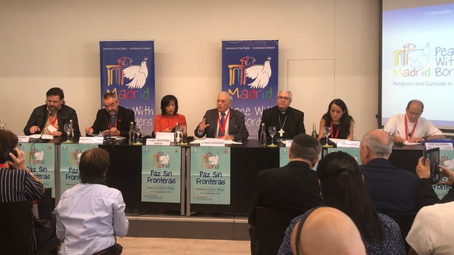Mesa redonda con Carriquiry, Castillo y Solalinde, entre otros