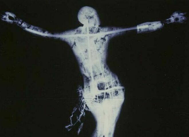 Restauración de la talla "Cristo de la Expiración o del Museo", de Marcos de Cabrera, propiedad de la Real, Ilustre y Fervorosa Hermandad del Santísimo Sacramento y Archicofradía de Nazarenos de la Sagrada Expiración de Nuestro Señor Jesucristo y María Santísima de las Aguas de Sevilla archivo del Instituto de Patrimonio Cultural de España (IPCE)