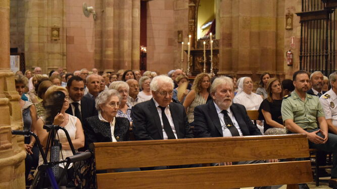 Asistentes a la celebración en recuerdo de Estepa