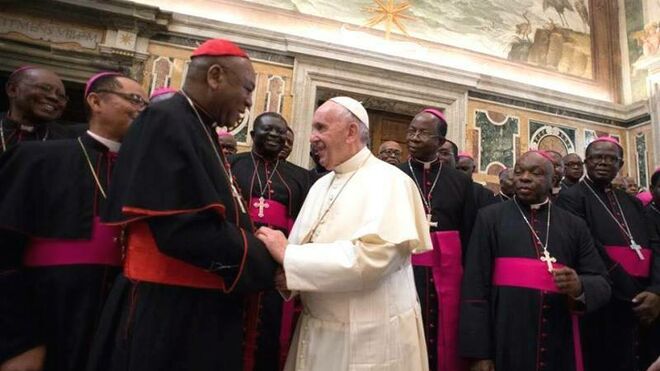 Los obispos nigerianos arropan al Papa Francisco