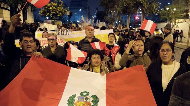 Crisis política en Perú