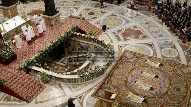 La ordenación episcopal de ayer en la Basílica de San Pedro