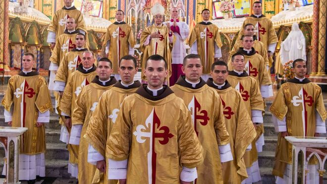 Heraldos del Evangelio