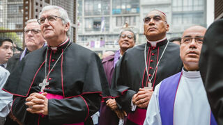 Monseñor Castillo, arzobispo de Lima, recordó que somos creados a imagen del «amor de Dios»