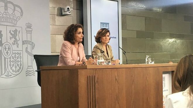 Carmen Calvo anunció la salida de Franco del Valle
