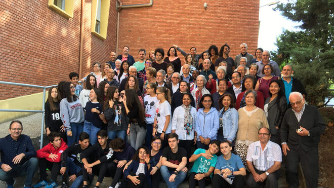 Participantes del Encuentro Misionero en Dueñas