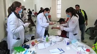Médicos voluntarios. Aliviando el dolor.