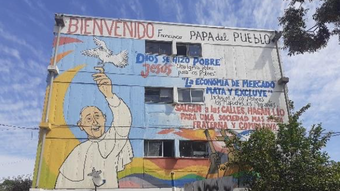 Mural sobre el Papa Francisco