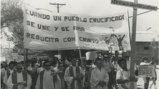Vía crucis popular en la década de los 80, en Chile