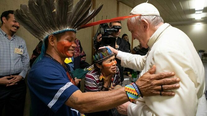 El Papa, con las comunidades indígenas