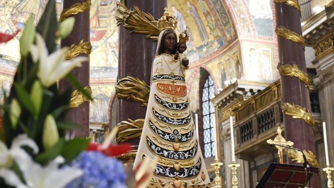 Virgen de Loreto